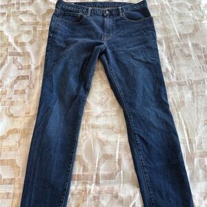 GAP Men's Slim Jeans in Dark Blue